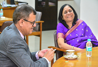 Visit by Shri Rajiv Kumar