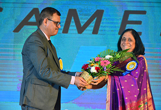 Visit by Shri Rajiv Kumar